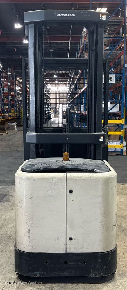 image for item EC3575 2015 Crown SP3520-30 order picker