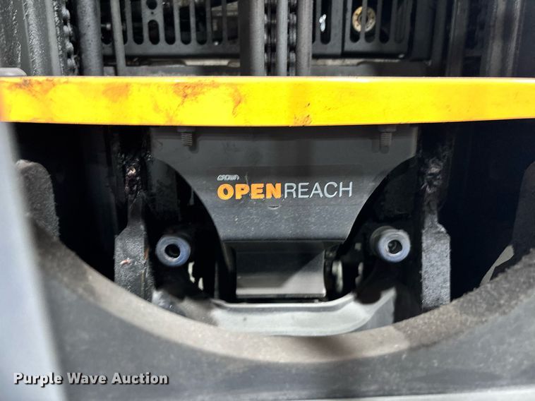 image for item EC3601 Crown RR5725-35 order picker