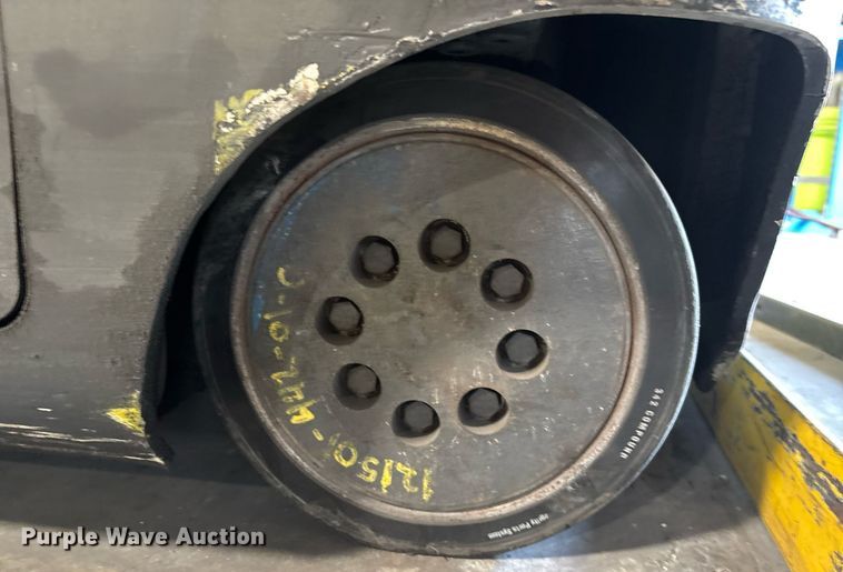 image for item EC3601 Crown RR5725-35 order picker