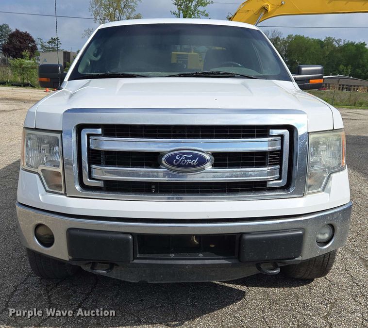 image for item EC4221 2014 Ford F150 XLT SuperCab pickup truck