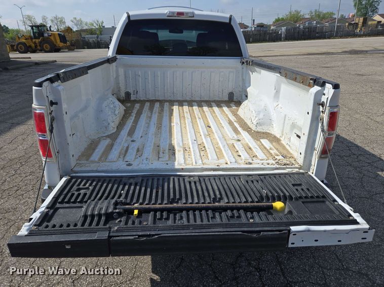 image for item EC4221 2014 Ford F150 XLT SuperCab pickup truck