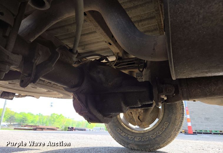 image for item EC4221 2014 Ford F150 XLT SuperCab pickup truck