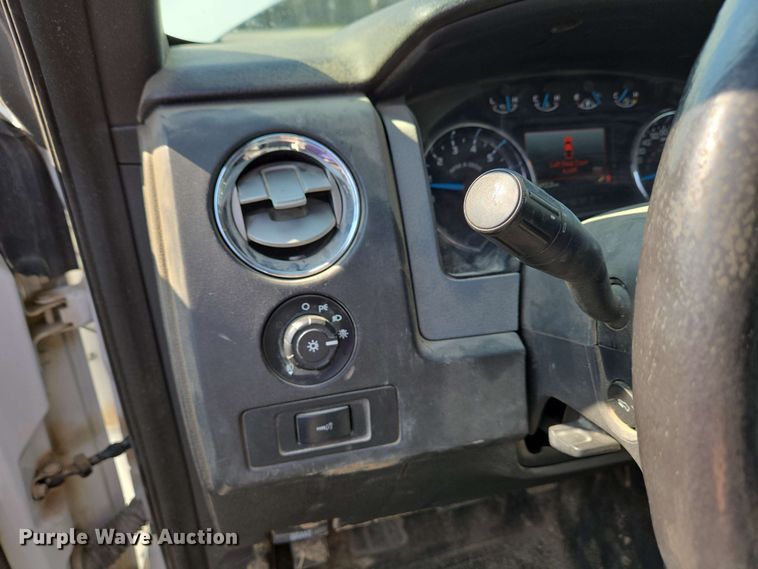 image for item EC4221 2014 Ford F150 XLT SuperCab pickup truck