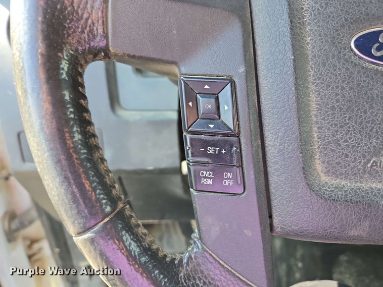 image for item EC4221 2014 Ford F150 XLT SuperCab pickup truck