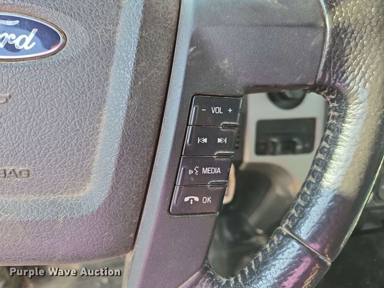 image for item EC4221 2014 Ford F150 XLT SuperCab pickup truck