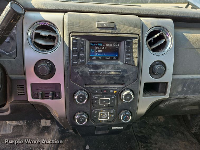 image for item EC4221 2014 Ford F150 XLT SuperCab pickup truck