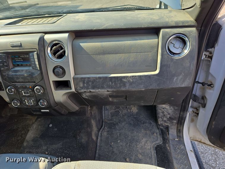 image for item EC4221 2014 Ford F150 XLT SuperCab pickup truck