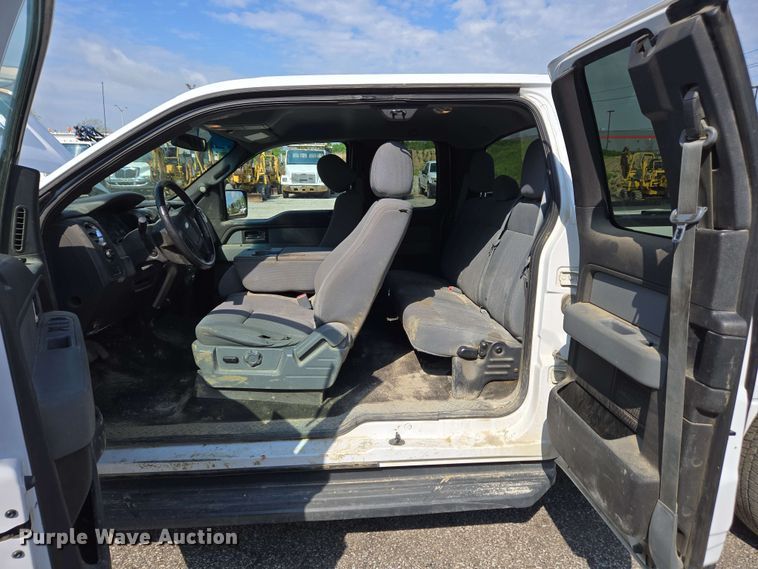 image for item EC4221 2014 Ford F150 XLT SuperCab pickup truck