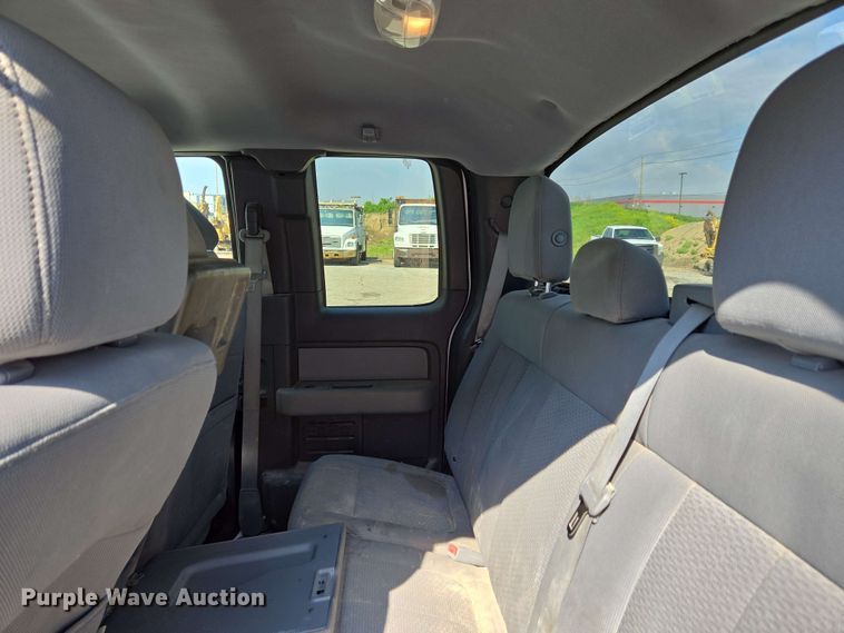 image for item EC4221 2014 Ford F150 XLT SuperCab pickup truck