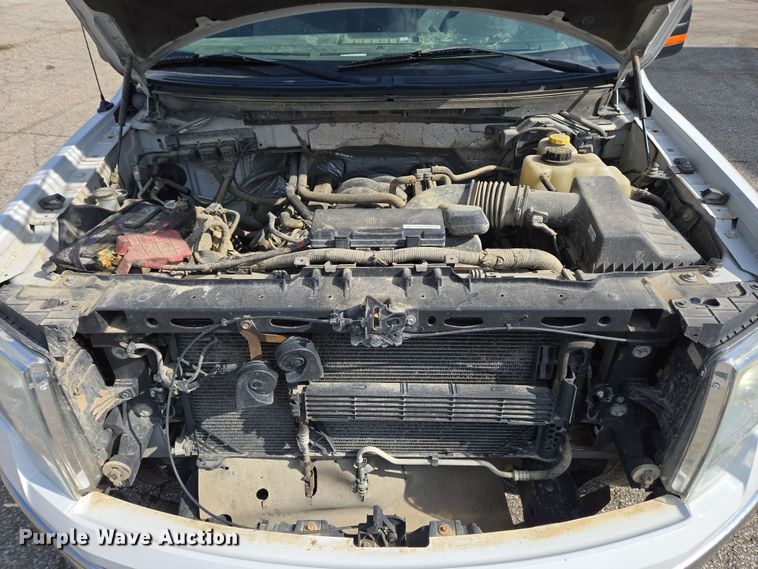 image for item EC4221 2014 Ford F150 XLT SuperCab pickup truck