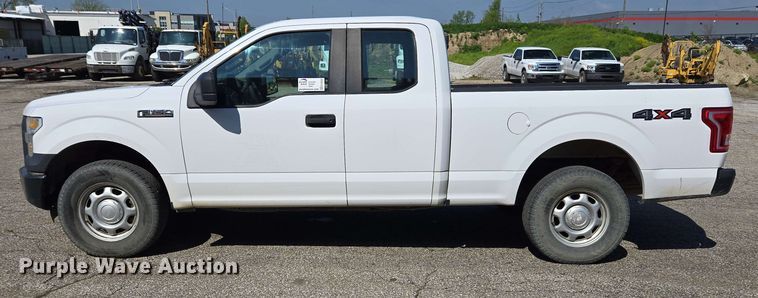 image for item EC4222 2015 Ford F150 XL SuperCab pickup truck 