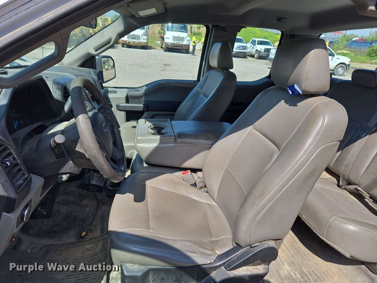 image for item EC4222 2015 Ford F150 XL SuperCab pickup truck 