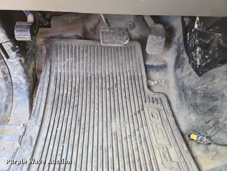 image for item EC4222 2015 Ford F150 XL SuperCab pickup truck 