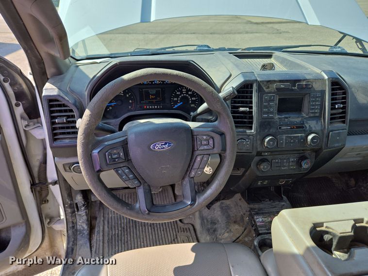 image for item EC4222 2015 Ford F150 XL SuperCab pickup truck 