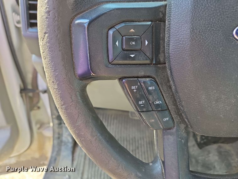 image for item EC4222 2015 Ford F150 XL SuperCab pickup truck 