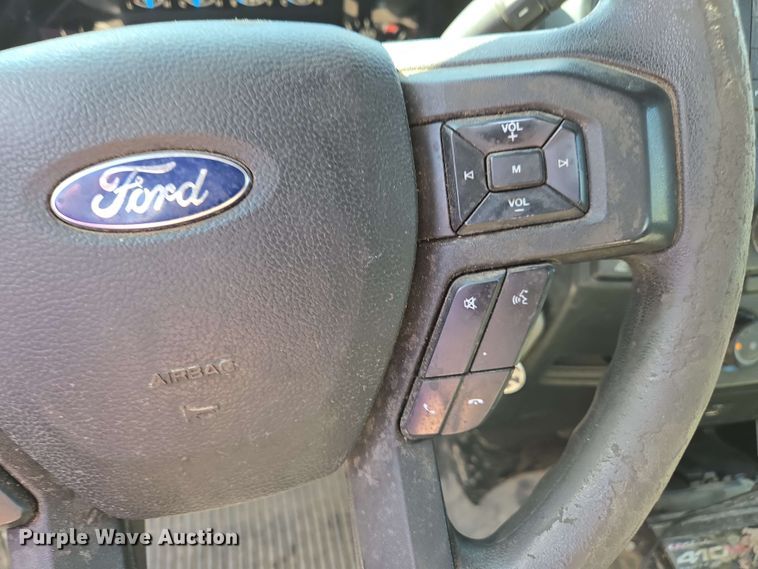 image for item EC4222 2015 Ford F150 XL SuperCab pickup truck 