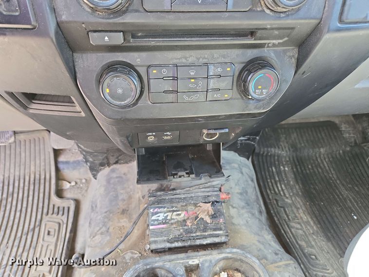 image for item EC4222 2015 Ford F150 XL SuperCab pickup truck 