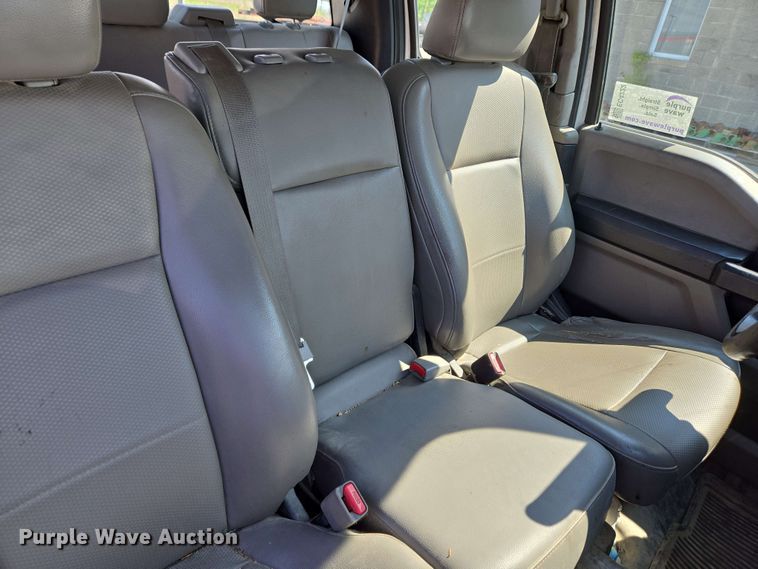 image for item EC4222 2015 Ford F150 XL SuperCab pickup truck 