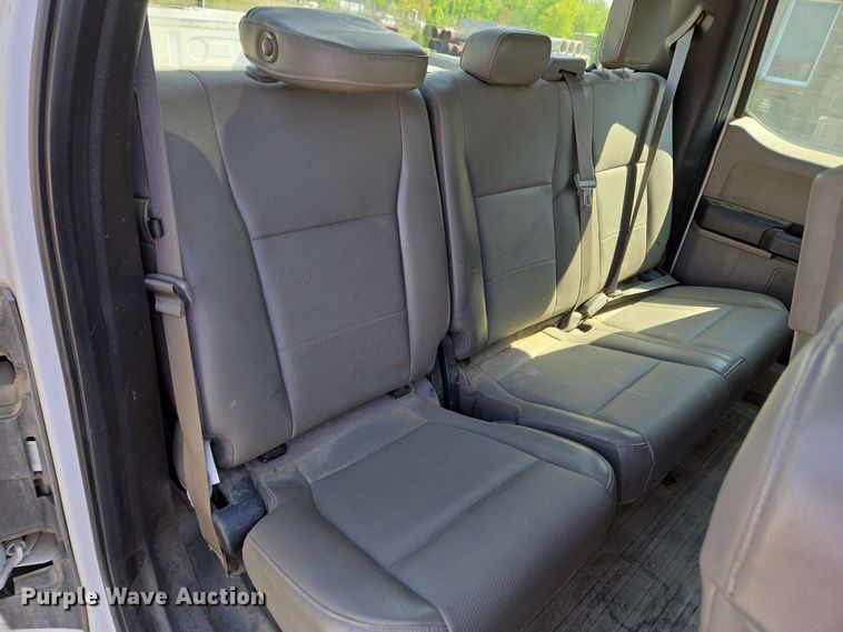 image for item EC4222 2015 Ford F150 XL SuperCab pickup truck 