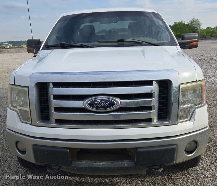 image for item EC4238 2012 Ford F150 XLT SuperCab pickup truck