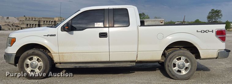 image for item EC4238 2012 Ford F150 XLT SuperCab pickup truck