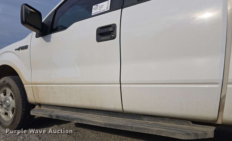 image for item EC4238 2012 Ford F150 XLT SuperCab pickup truck