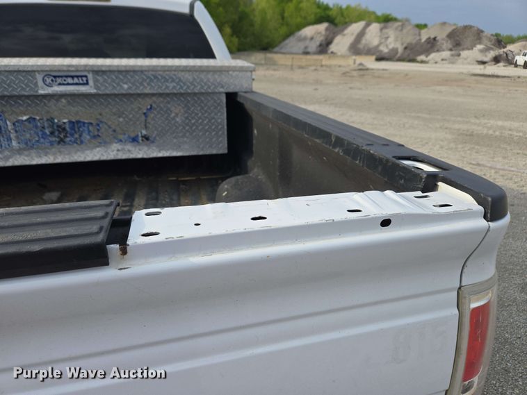 image for item EC4238 2012 Ford F150 XLT SuperCab pickup truck