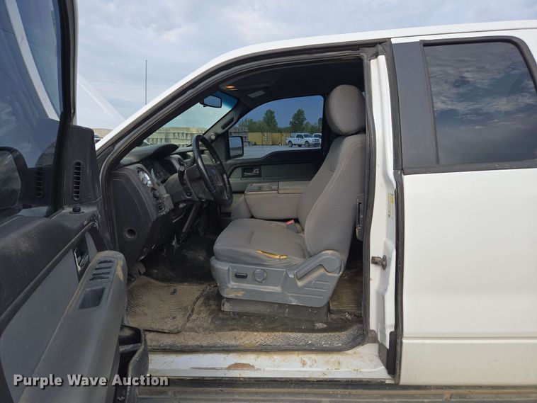 image for item EC4238 2012 Ford F150 XLT SuperCab pickup truck