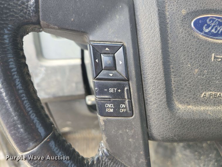 image for item EC4238 2012 Ford F150 XLT SuperCab pickup truck