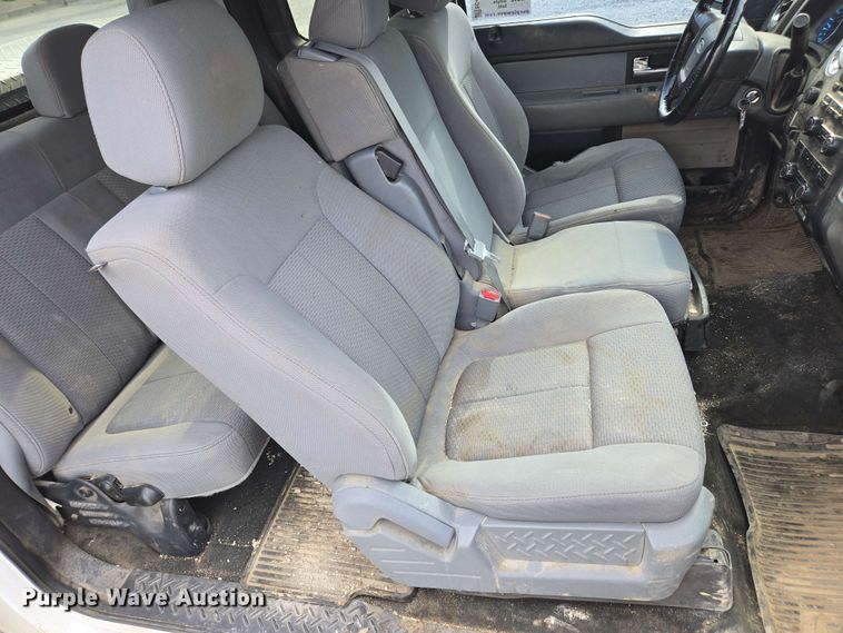 image for item EC4238 2012 Ford F150 XLT SuperCab pickup truck