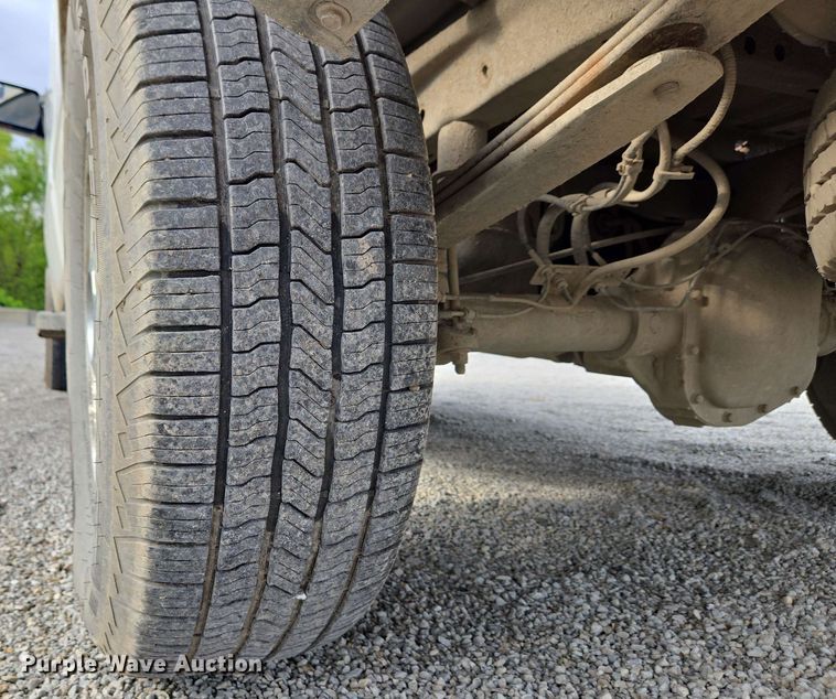 image for item EC4238 2012 Ford F150 XLT SuperCab pickup truck