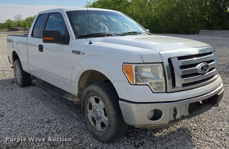 image for item EC4239 2012 Ford F150 XLT SuperCab pickup truck