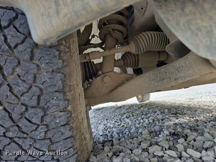 image for item EC4239 2012 Ford F150 XLT SuperCab pickup truck