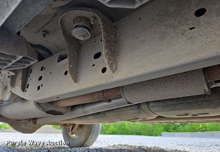 image for item EC4239 2012 Ford F150 XLT SuperCab pickup truck