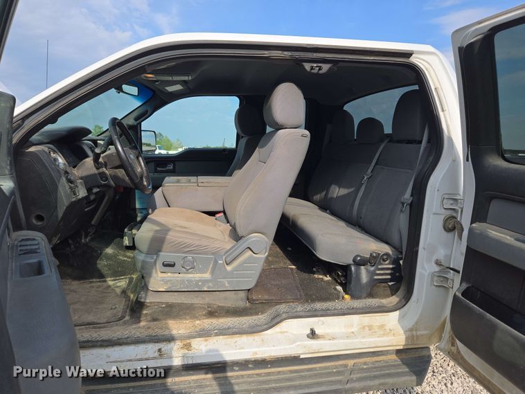 image for item EC4239 2012 Ford F150 XLT SuperCab pickup truck