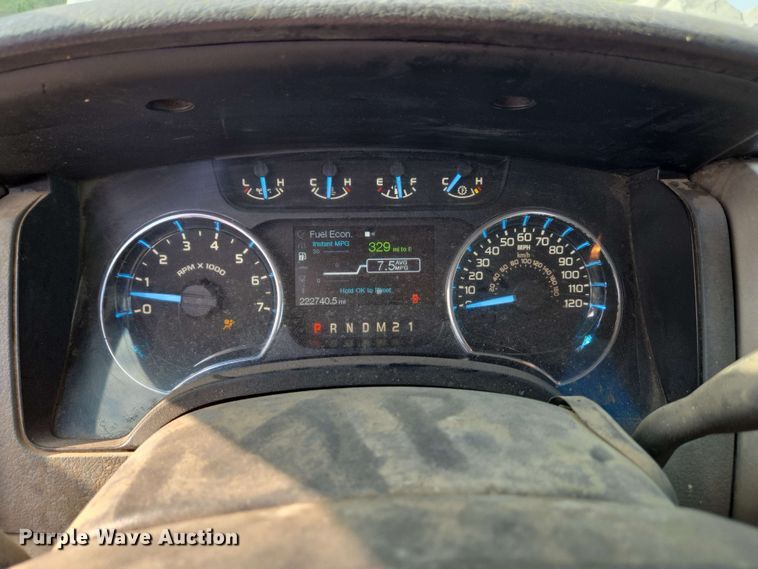 image for item EC4239 2012 Ford F150 XLT SuperCab pickup truck