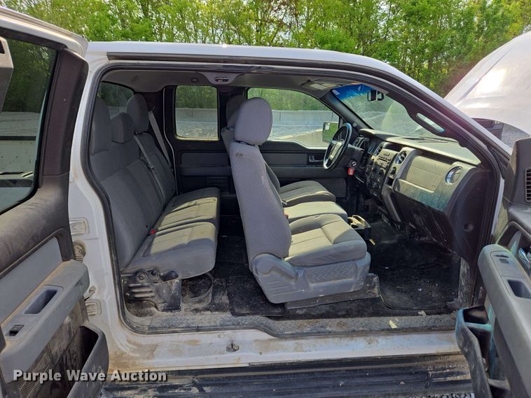 image for item EC4239 2012 Ford F150 XLT SuperCab pickup truck