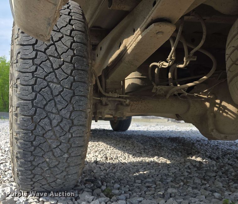 image for item EC4239 2012 Ford F150 XLT SuperCab pickup truck