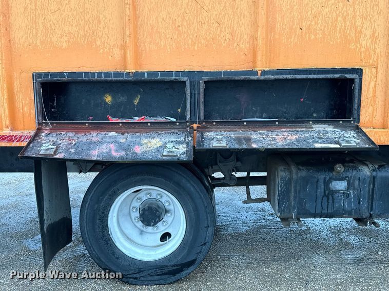 image for item ED5607 2003 International 4300 utility / service truck