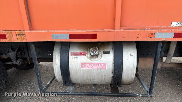 image for item ED5608 2003 International 4300 utility / service truck