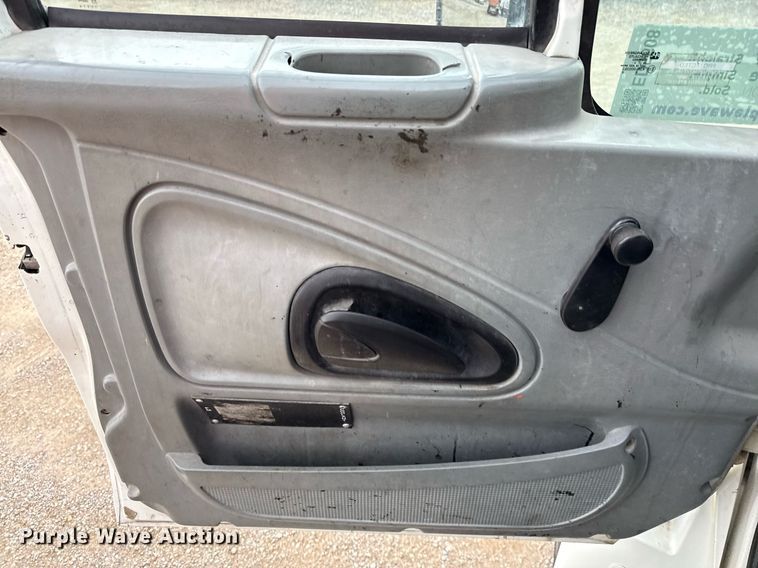 image for item ED5608 2003 International 4300 utility / service truck