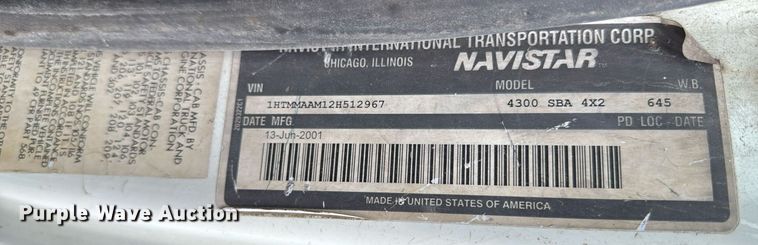 image for item ED5609 2002 International 4300 utility / service truck