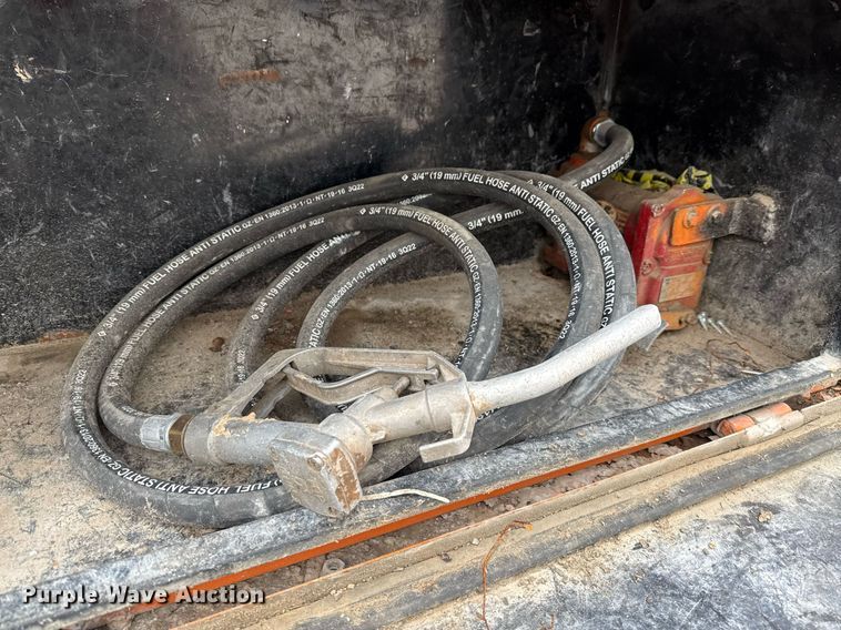 image for item ED5612 2002 International 4300 utility / service truck