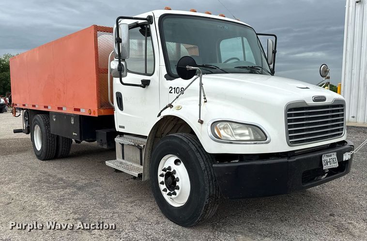 image for item ED5614 2009 Freightliner M2  utility / service truck