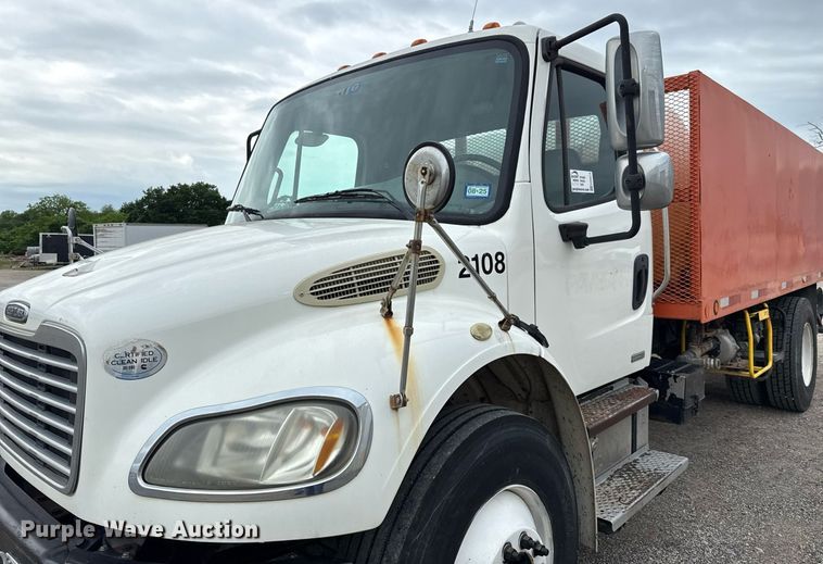image for item ED5614 2009 Freightliner M2  utility / service truck