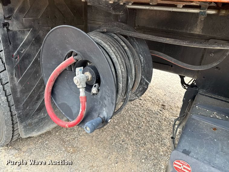 image for item ED5614 2009 Freightliner M2  utility / service truck