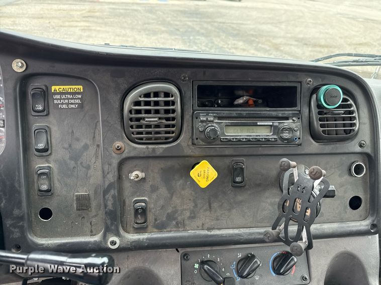 image for item ED5614 2009 Freightliner M2  utility / service truck