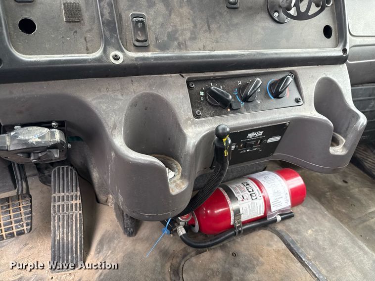 image for item ED5614 2009 Freightliner M2  utility / service truck