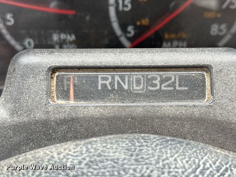 image for item ED5615 2008 Freightliner M2 truck cab and chassis