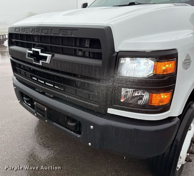 image for item ED5620 2019 Chevrolet Silverado 5500HD Crew Cab utility / service truck